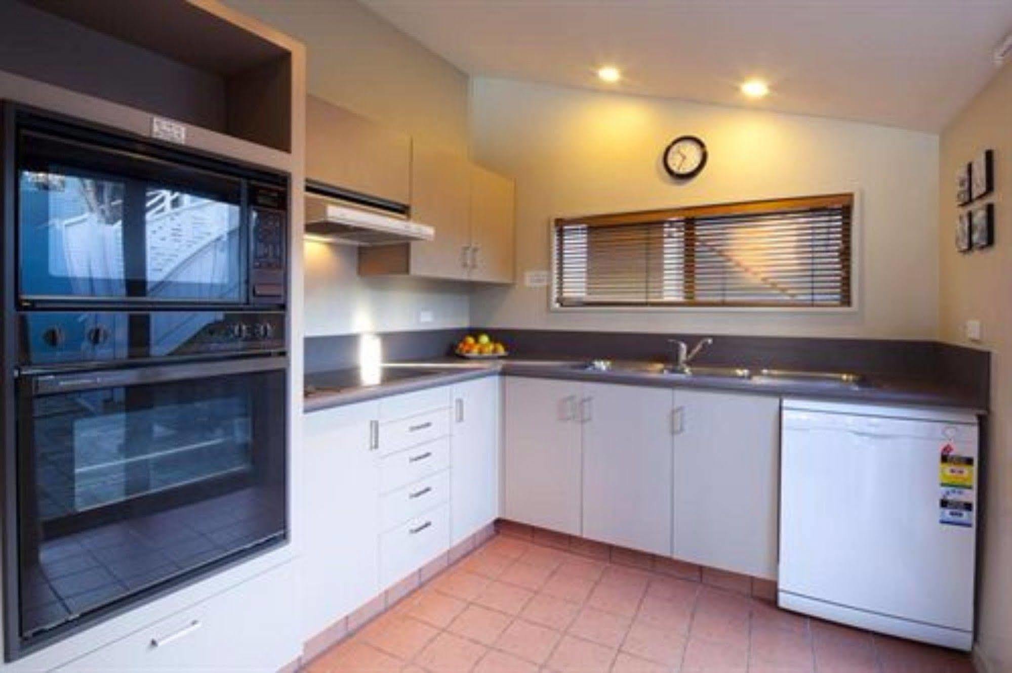 Apartments At Spinnaker Bay Queenstown Zewnętrze zdjęcie